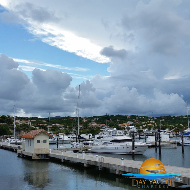 Onboard chef service and open bar on a private charter, private yacht charter Puerto Rico